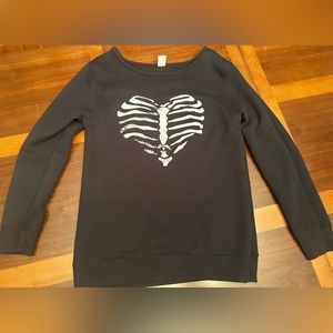 Awkward styles sweater xl but fits more like a large